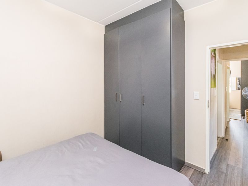 Two bedroom Two bathroom garden unit for sale in Waterfall Ridge, Midrand - Photo 10