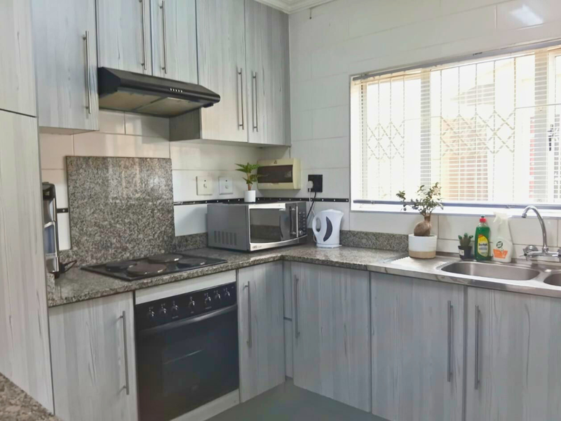 Charming 3-bedroom home for sale in Croftdene, Chatsworth, perfect for family living! - Photo 7