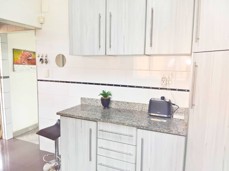 Charming 3-bedroom home for sale in Croftdene, Chatsworth, perfect for family living! - Photo 5