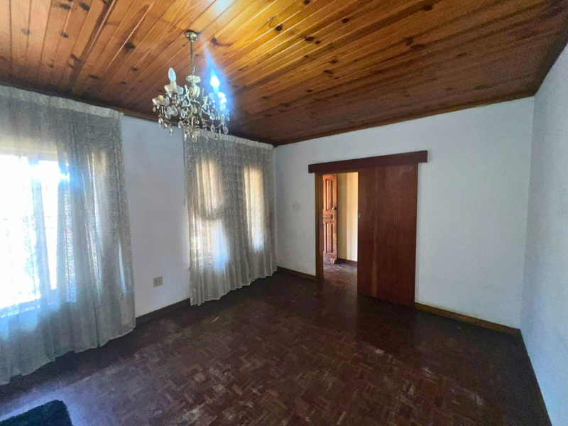 A Great Family Find!!!  3 Bedroom Home in Northdale - Photo 8