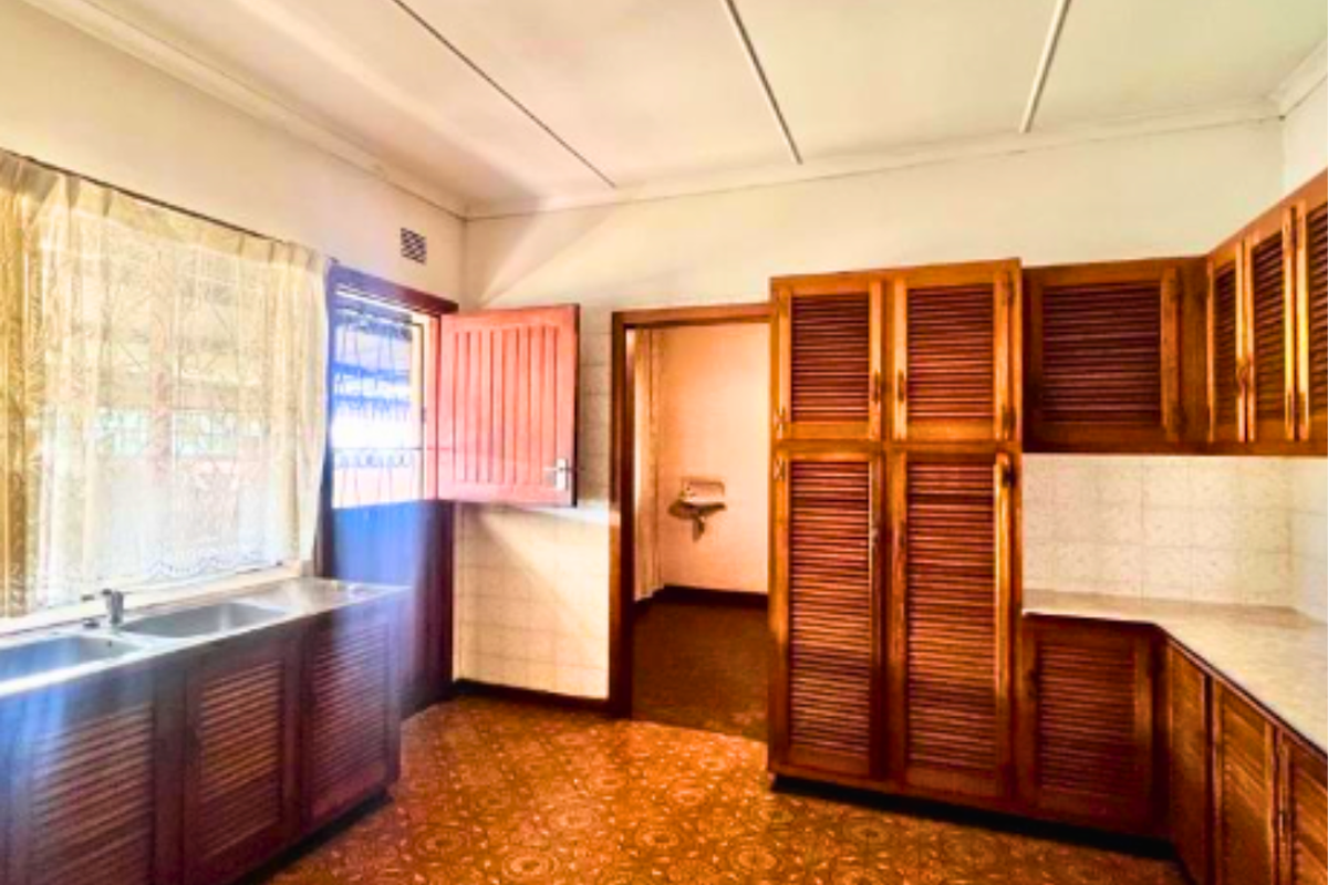 A Great Family Find!!!  3 Bedroom Home in Northdale - Photo 4