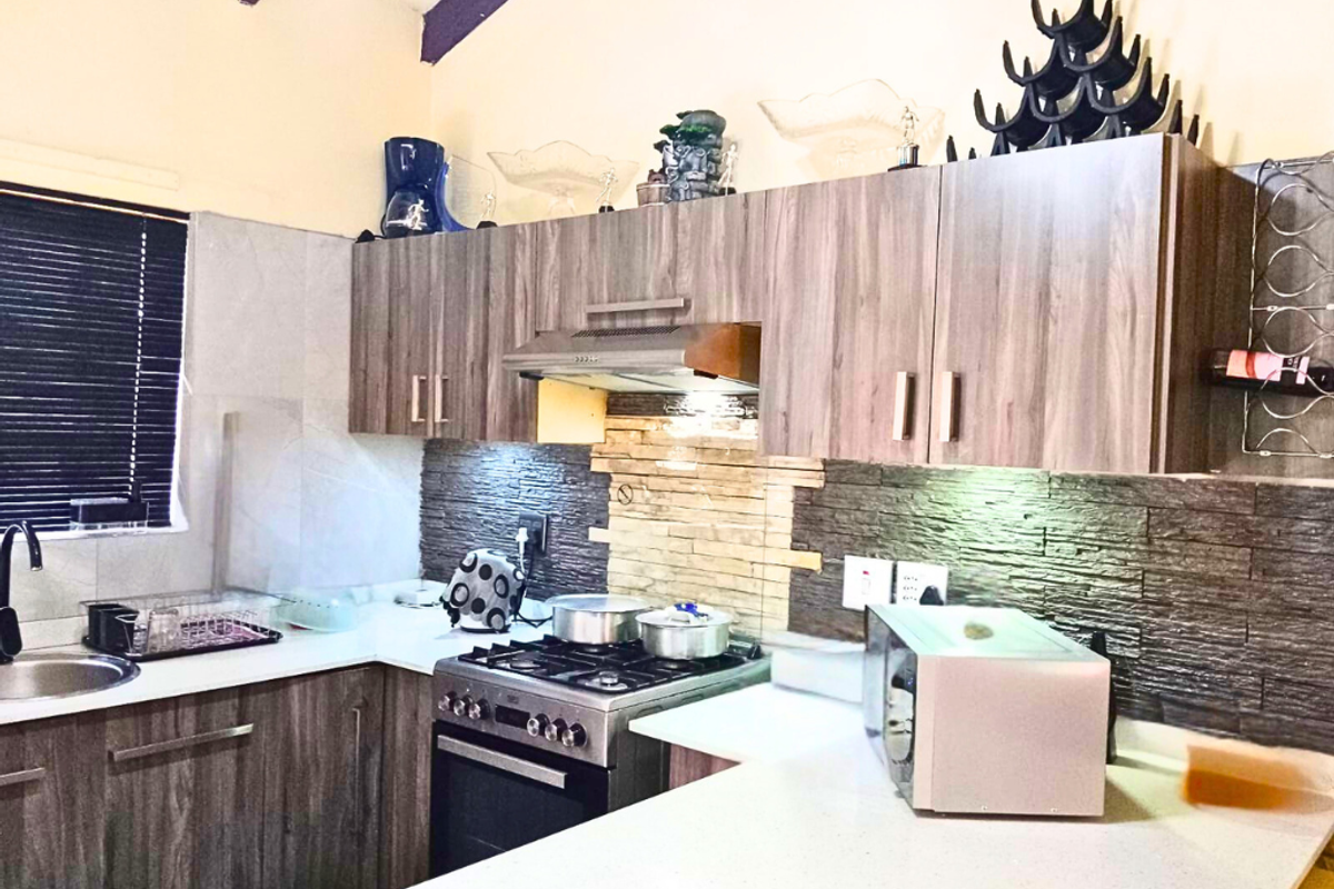 ELEGANT, SECURE, AND LIFESTYLE-READY THREE BEDROOM HOME IN WALTDORF!!! - Photo 5