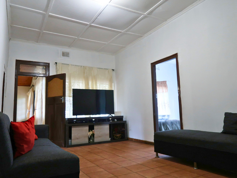 PRIME FREEHOLD PROPERTY IN ALBERT FALLS WITH EXCEPTIONAL POTENTIAL!!! - Photo 4