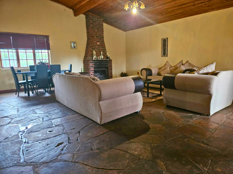 PRIME FREEHOLD PROPERTY IN ALBERT FALLS WITH EXCEPTIONAL POTENTIAL!!! - Photo 1