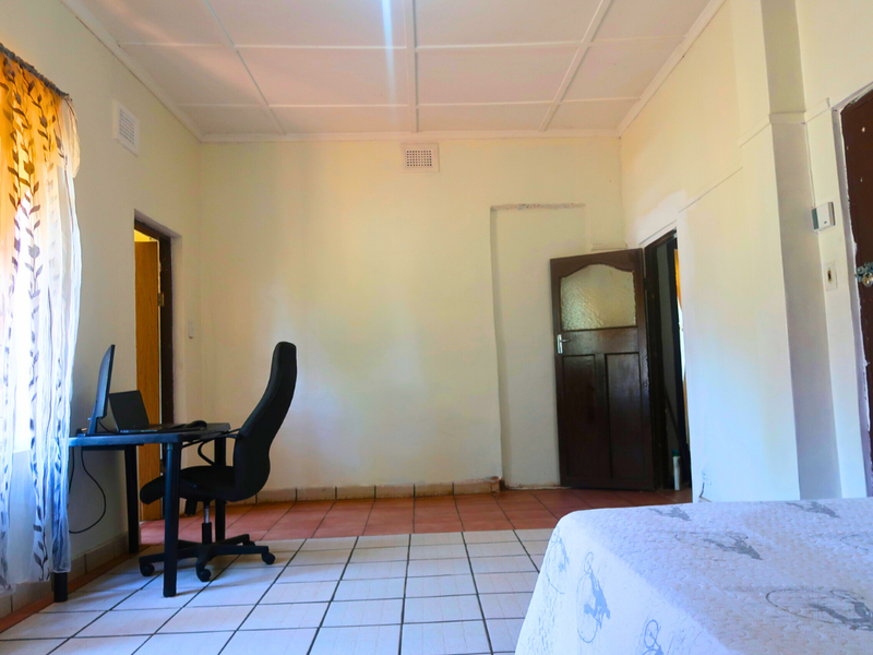 PRIME FREEHOLD PROPERTY IN ALBERT FALLS WITH EXCEPTIONAL POTENTIAL!!! - Photo 8