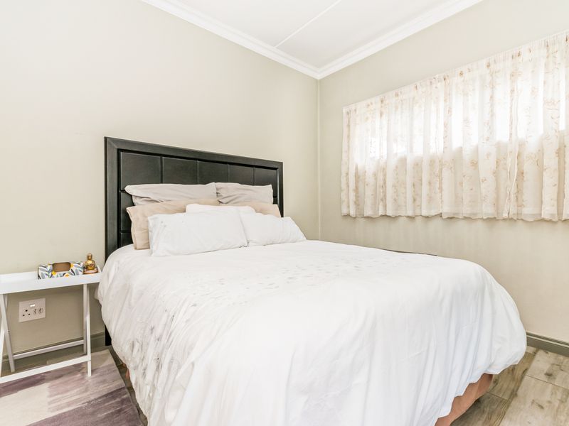 Luxurious 3 bedroom Garden unit for sale in Carlswald Estate, Midrand - Photo 8