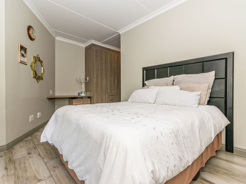 Luxurious 3 bedroom Garden unit for sale in Carlswald Estate, Midrand - Photo 6