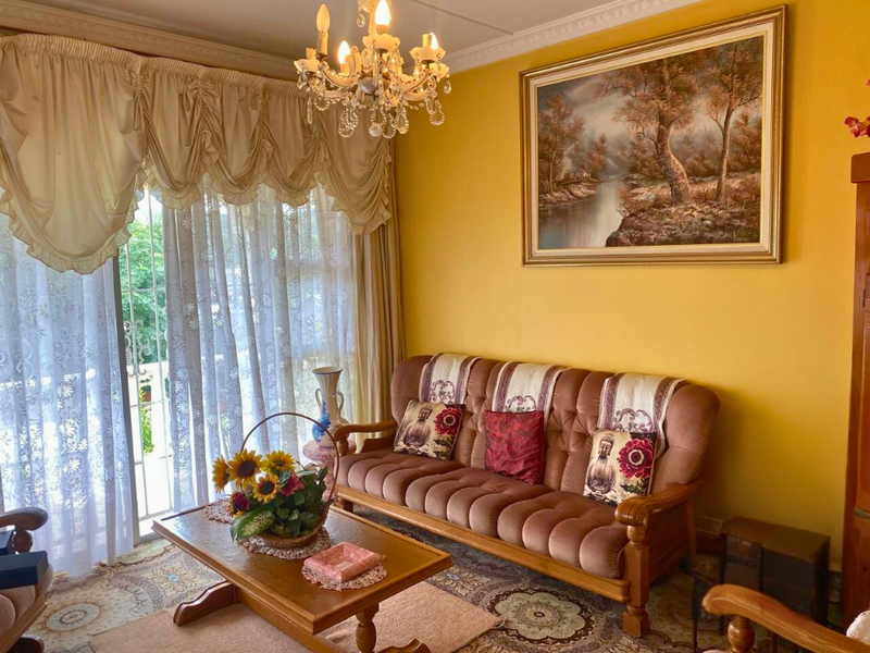 A Timeless 3 Bedroom Residence in Raisethorpe, Character, Warmth and Enduring Appeal!! - Photo 7