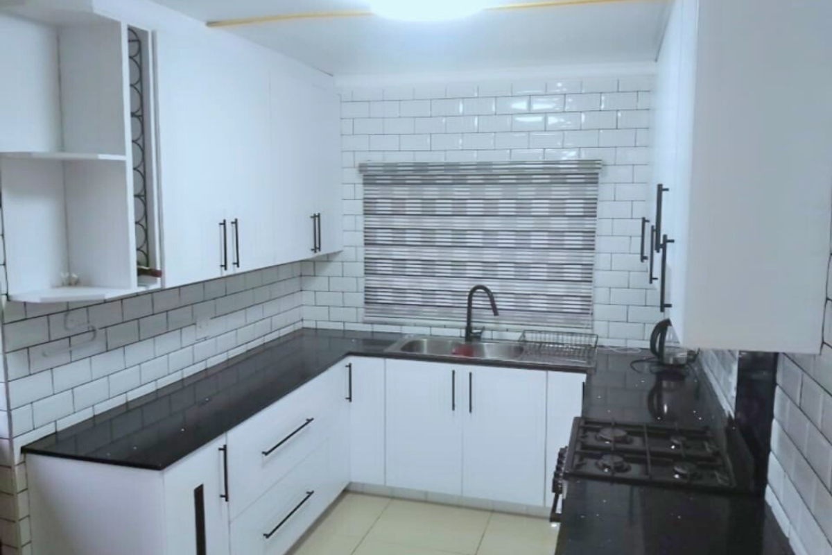 Stylish & Secure Family Home with Modern Comforts in Bakerville!!! - Photo 2