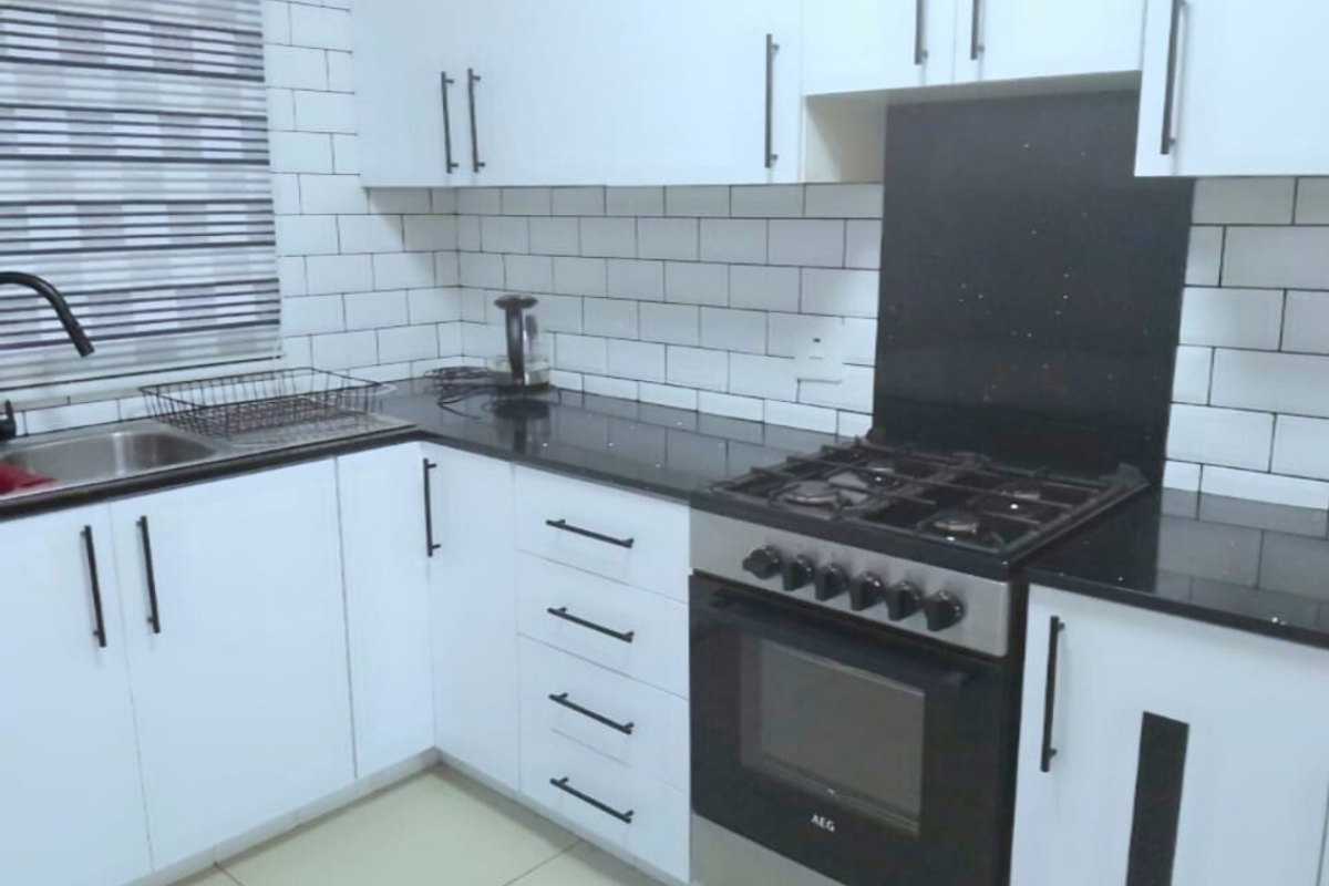 Stylish & Secure Family Home with Modern Comforts in Bakerville!!! - Photo 4