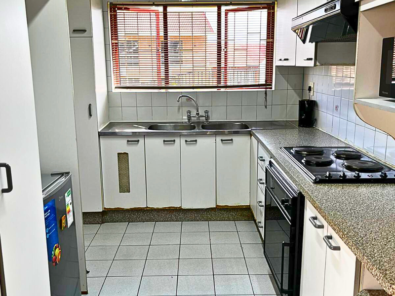 Three bedroom home in Orients Heights, Where New Beginnings Take Shape!!! - Photo 7