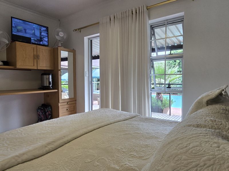 A Signature 12 Bedroom Hospitality Estate in the Heart of Hayfields!!! - Photo 8