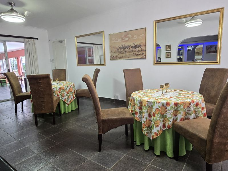 A Signature 12 Bedroom Hospitality Estate in the Heart of Hayfields!!! - Photo 4