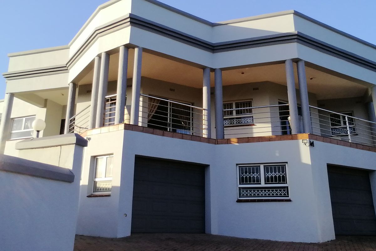 Elevated Coastal Living in La Mercy!!! - Photo 2