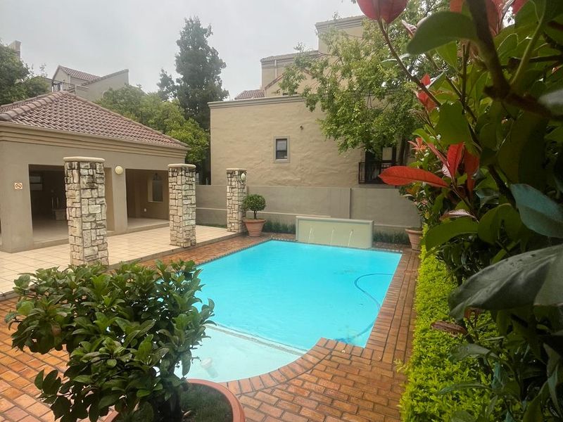 One Bedroom Apartment to rent in Lonehill, Sandton - Photo 4