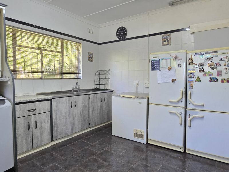 An Address of Scale, Privacy and Possibility in the heart of Lincoln Meade!!! - Photo 10