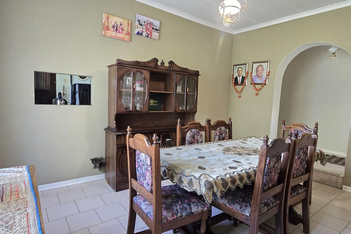 An Address of Scale, Privacy and Possibility in the heart of Lincoln Meade!!! - Photo 5