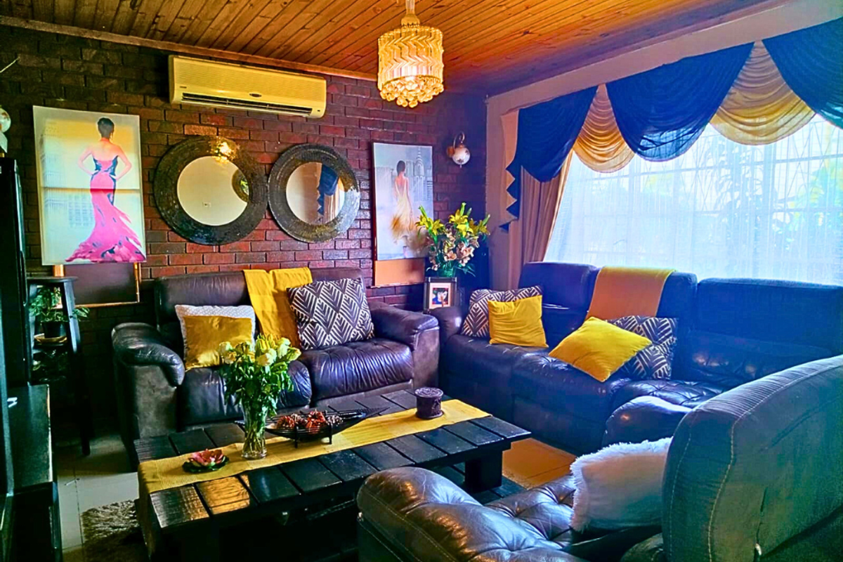 A Residence Designed for Real Living, a Three Bedroom Home in Woodlands!!! - Photo 3