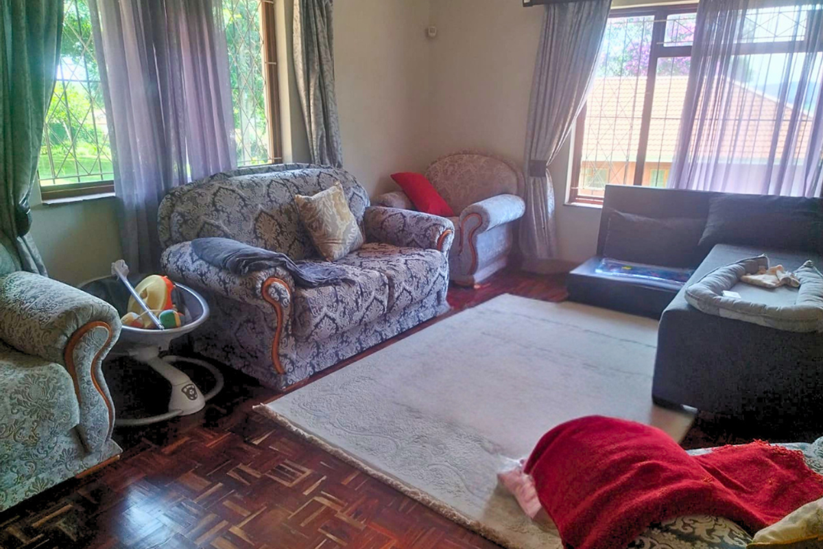 Space, Privacy & Effortless Living in a Leafy Setting, in Richmond!!! - Photo 5