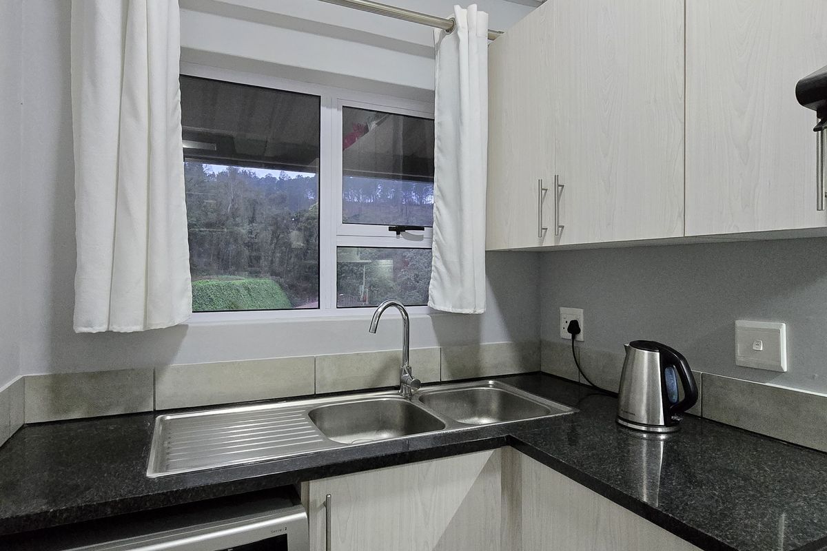 Two Bedroom Haven in Chase Valley, Pietermaritzburg – Secure, Stylish, Well Positioned!!! - Photo 3