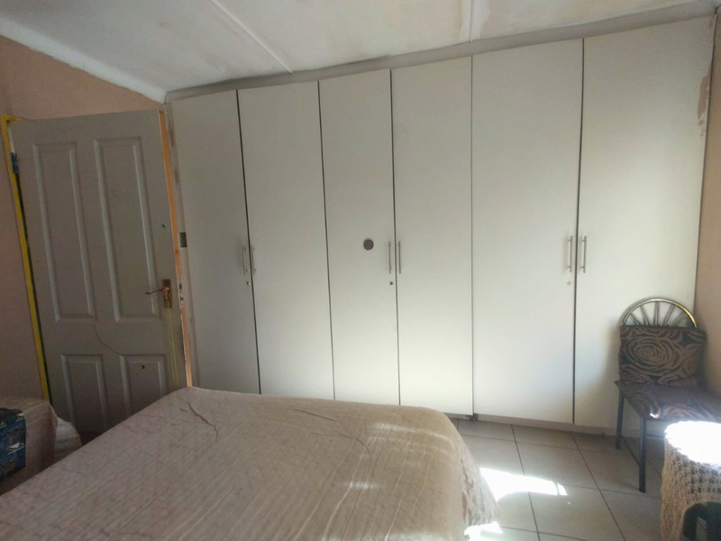 Dual Living Home in the Heart of Northdale!!! - Photo 5