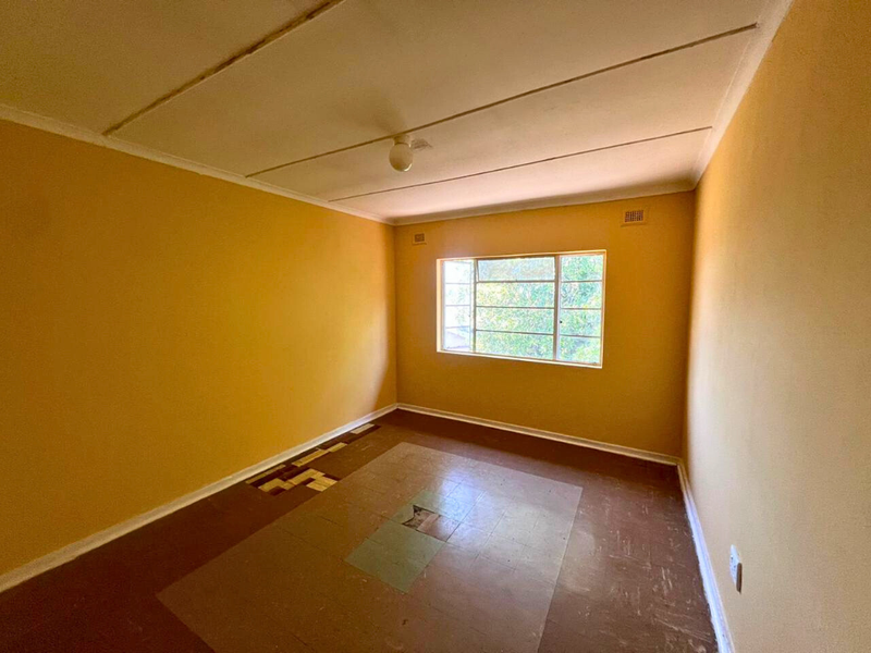 Nine Bedroom Apartment, High Yield Multi Unit Investment with Proven Appeal!!! - Photo 10