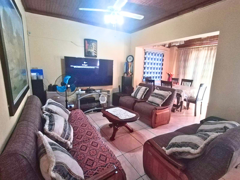 Elevated Living in the Heart of Woodlands!!! - Photo 5