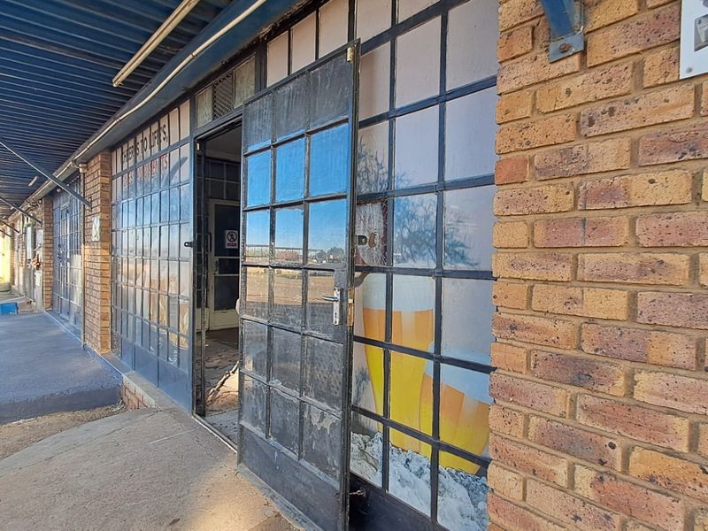 For Sale Tenanted investment in Eloff, Delmas area. - Photo 2