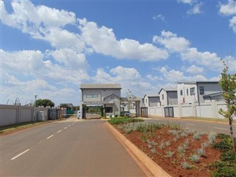 Vacant land for sale in Du Vin Estate, Raslouw - Photo 4