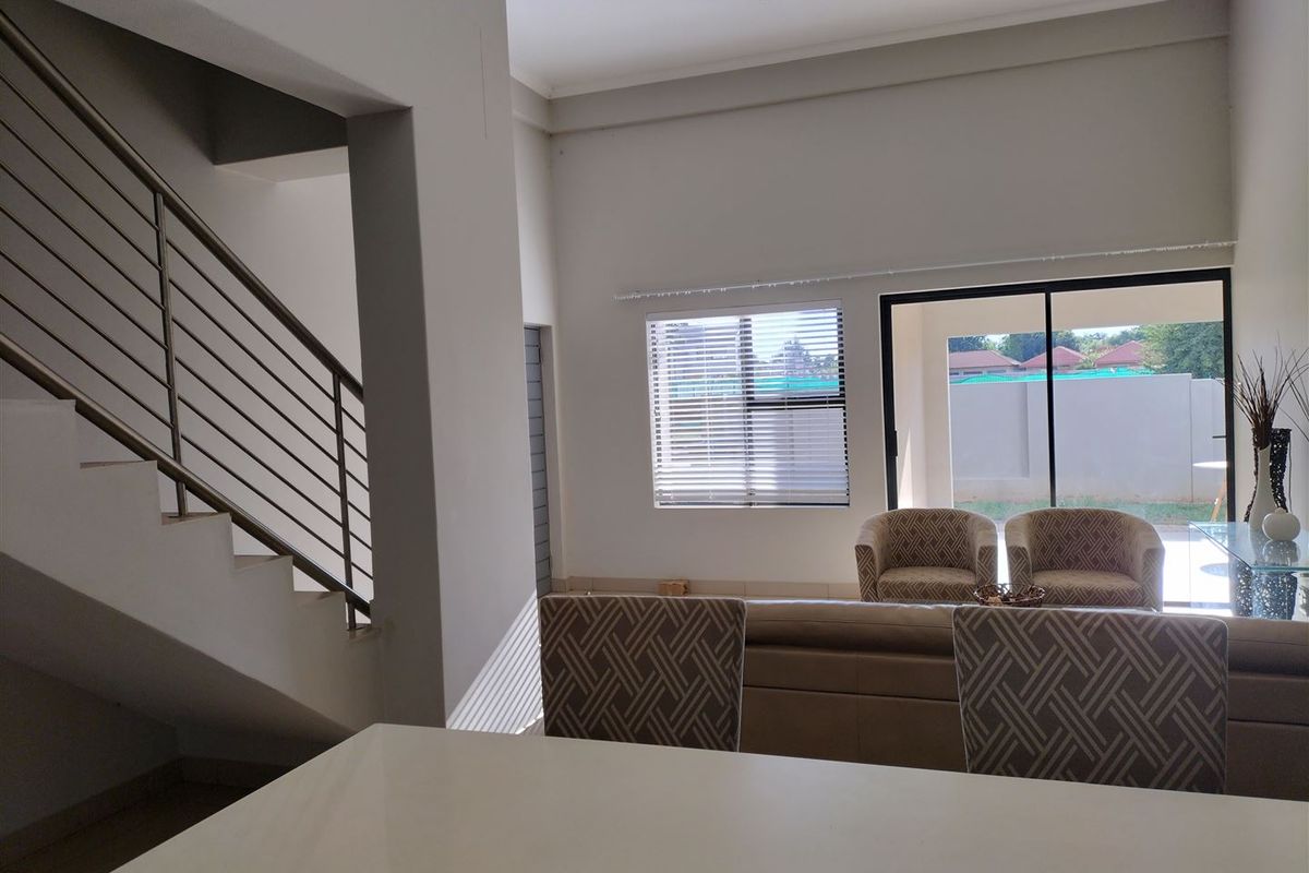 New development,3 bedroom house at Du Vin Estate, Raslouw!!! - Photo 3