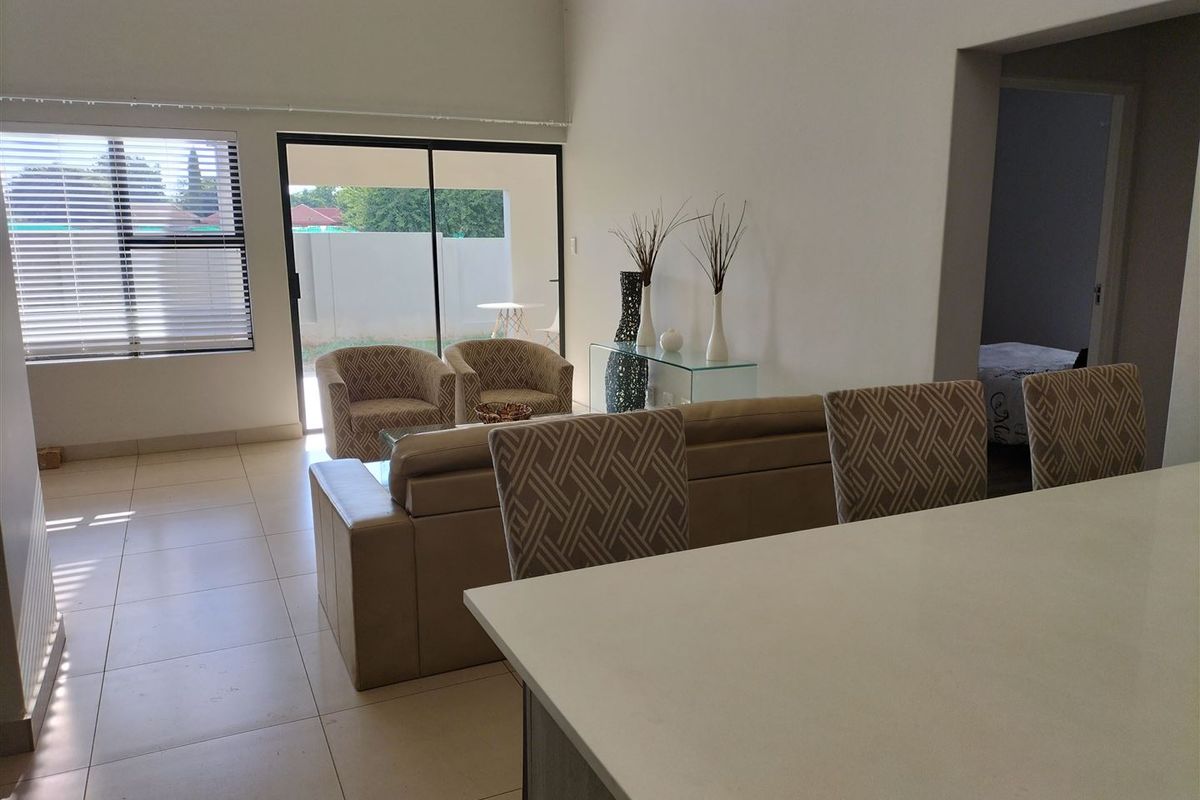New development,3 bedroom house at Du Vin Estate, Raslouw!!! - Photo 2