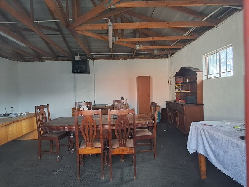 400m2 Warehouse TO LET in Clayville - Industrial 2 - Photo 5