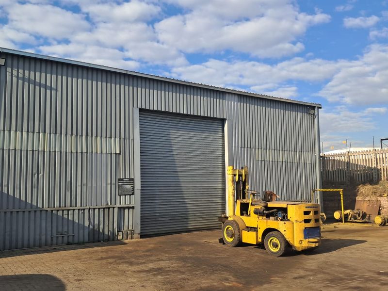 400m2 Warehouse TO LET in Clayville - Industrial 2 - Photo 4