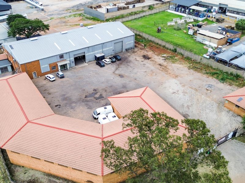 400m2 Warehouse TO LET in Clayville - Industrial 2 - Photo 7