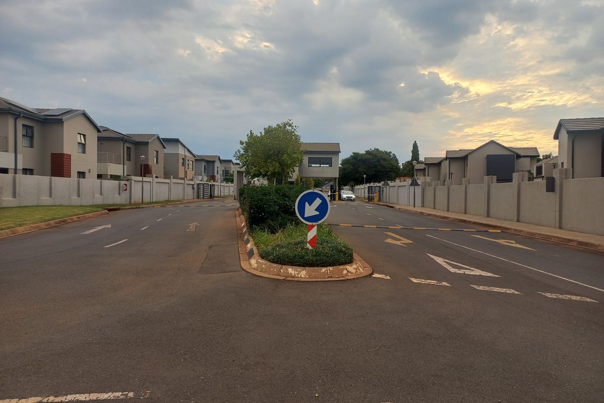 Vacant land in Du Vin estate - Photo 2