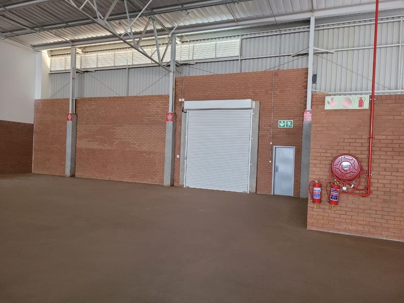 1599m2 Warehouse, Olivewood HUB - Photo 2