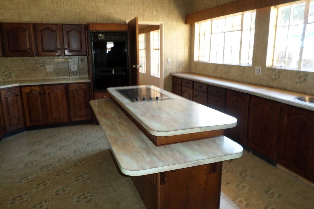 Bigger is Better! - Photo 4