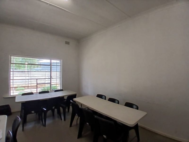 Prime Commercial Space on 3 Hectares - Photo 10