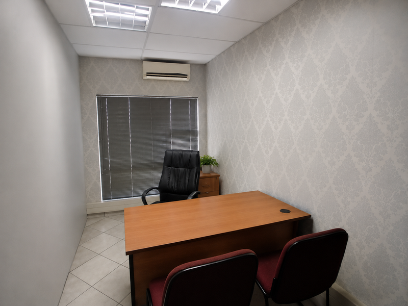 Smart, Sophisticated & Business Ready - Photo 8
