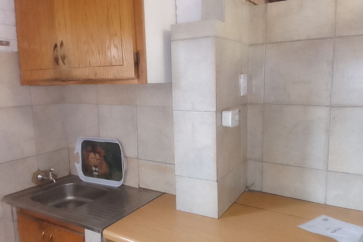 Ideal workshop and office Space - Photo 5