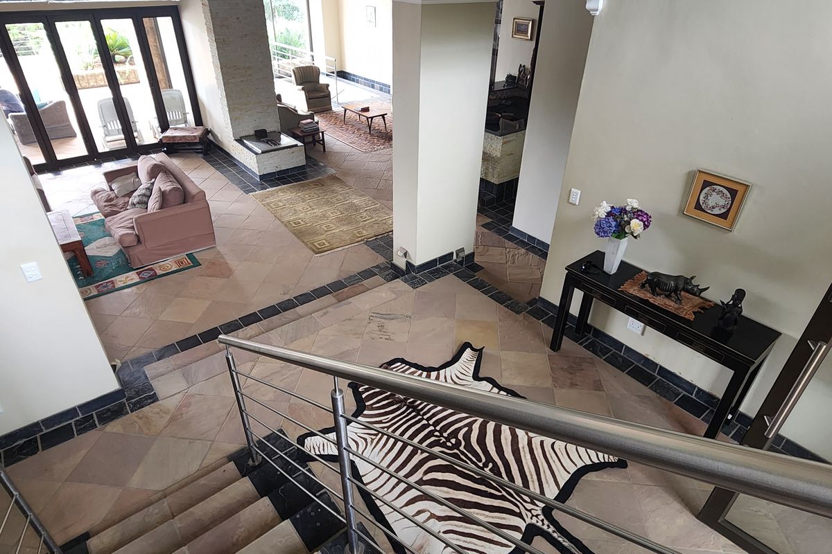 Executive family home for sale - Photo 4