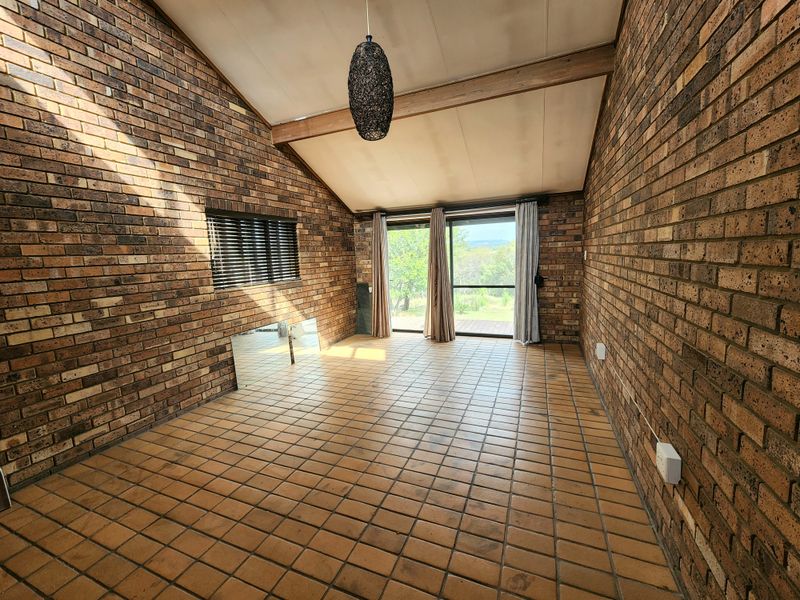 Single storey waterfront house to RENT in Sable Hills - Photo 8