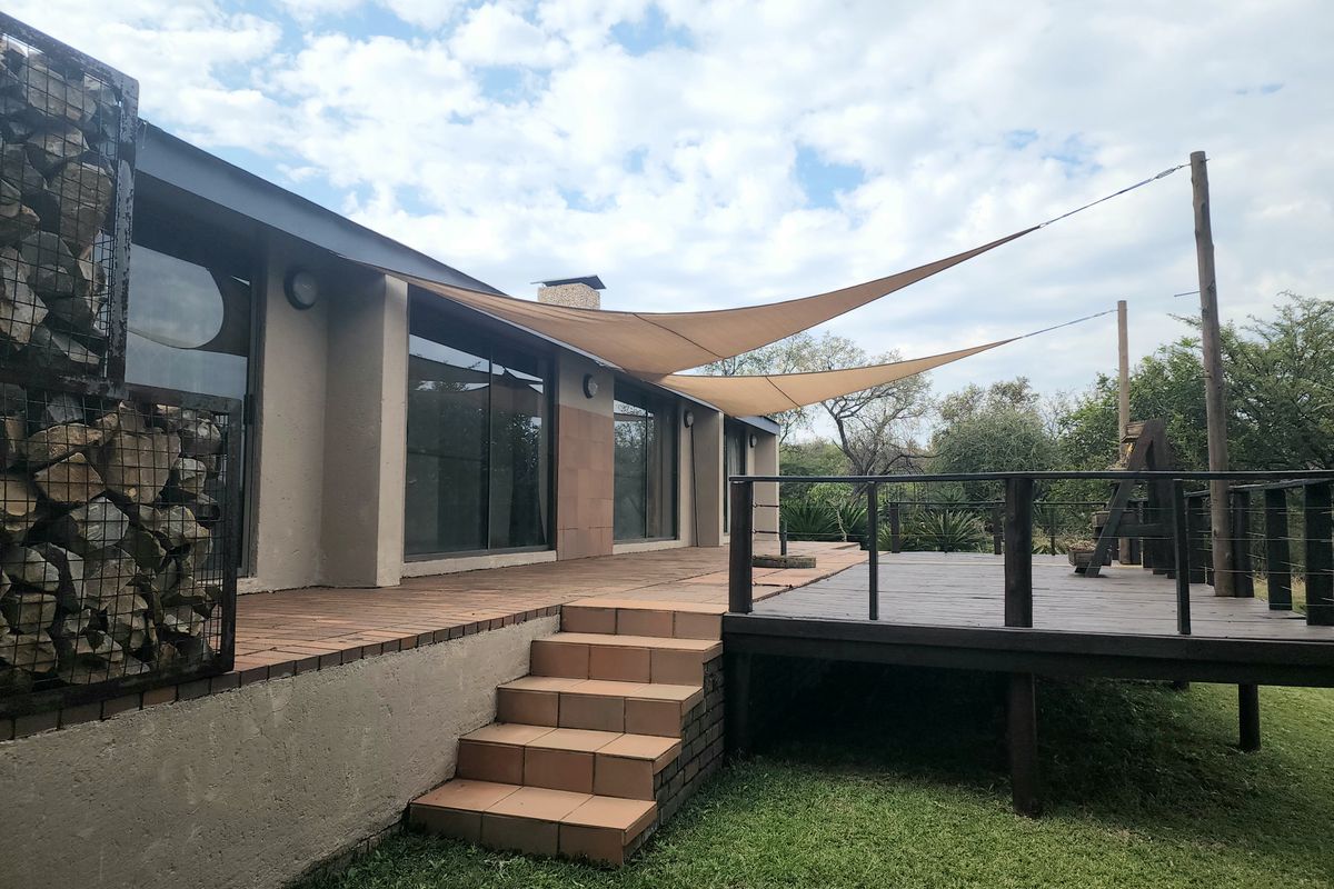 Single storey waterfront house to RENT in Sable Hills - Photo 3