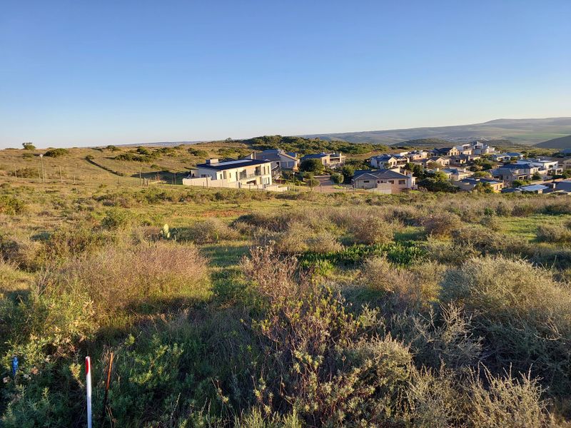 Elevated Living in Outeniquasbosch: Exclusive Home Near Perimeter & Irrigation Dam - Photo 10