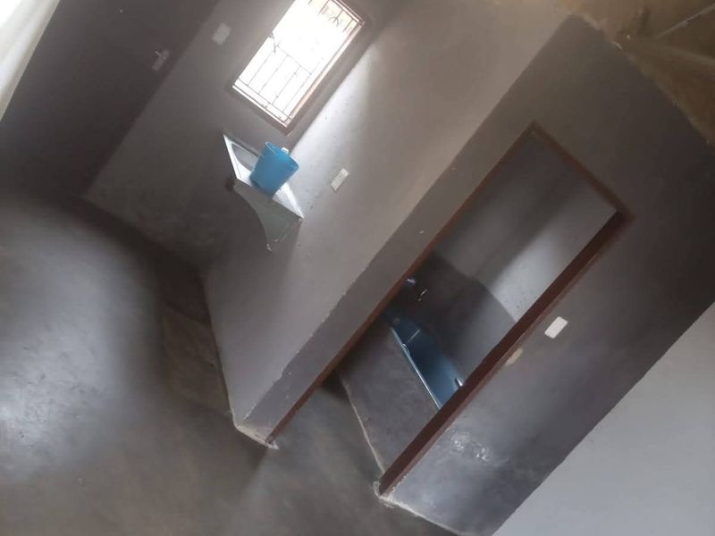 Freestanding For Sale In Kempton Park - Photo 3
