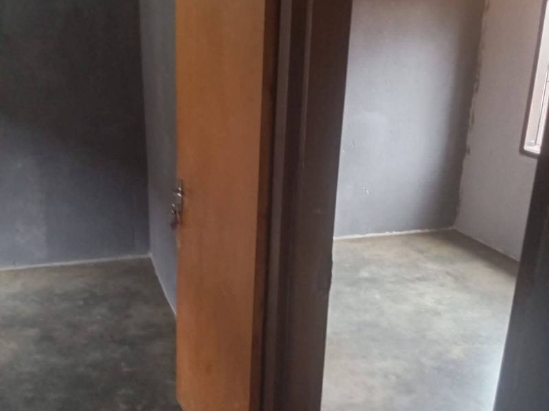 Freestanding For Sale In Kempton Park - Photo 5