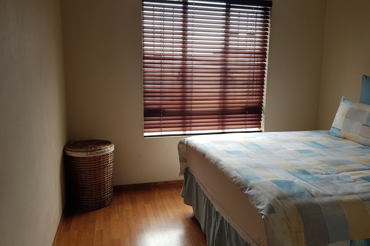 Stunning 2 bedroom townhouse to rent in Ormonde View Estate - Photo 5