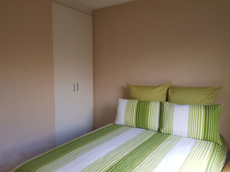 Stunning 2 bedroom townhouse to rent in Ormonde View Estate - Photo 10