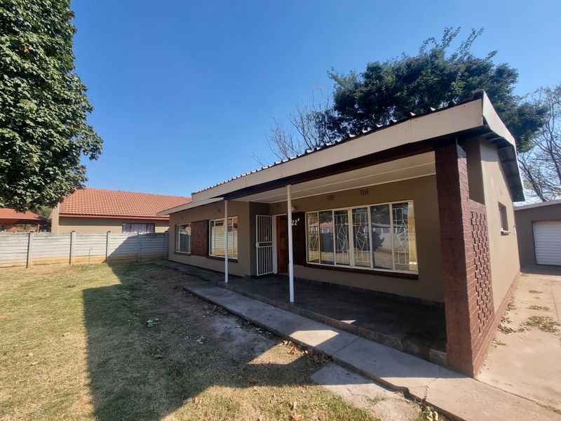 House Rental Monthly In Rustenburg - Photo 2