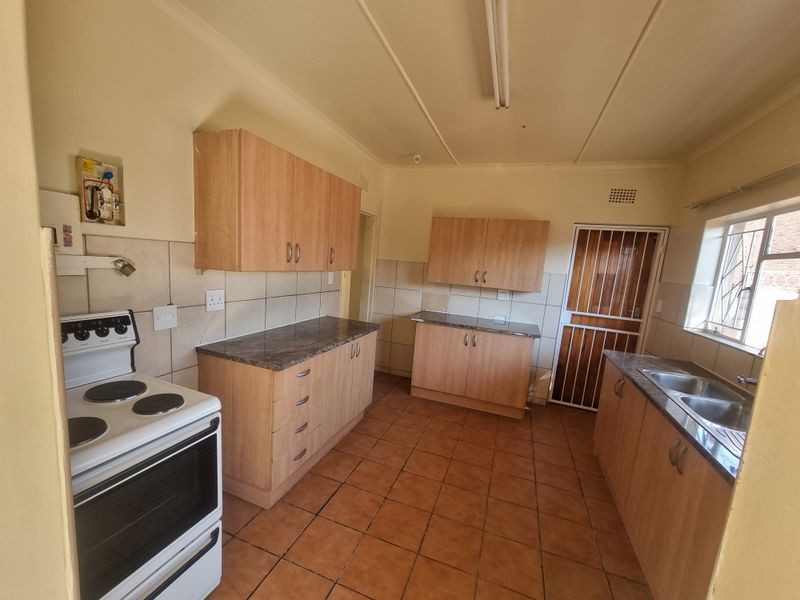 House Rental Monthly In Rustenburg - Photo 3